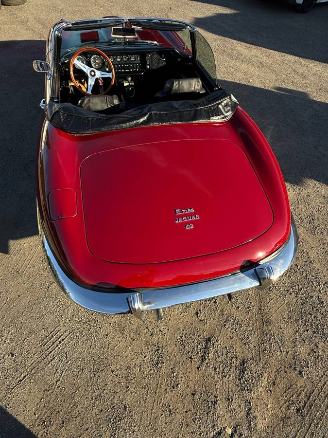 Jaguar-e-type-1971-1