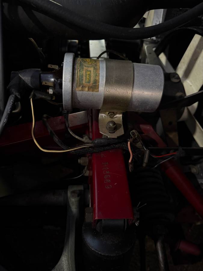 Jaguar-e-type-1971-11