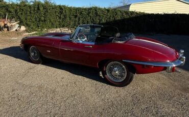 Jaguar-e-type-1971-2