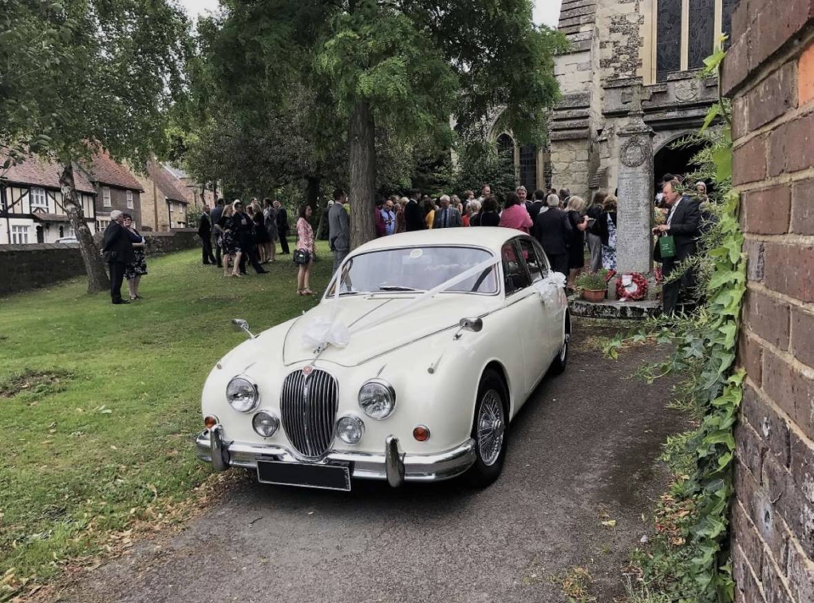Jaguar-mkii-1959-green-11