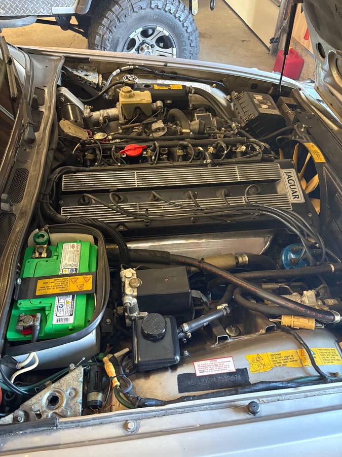 Jaguar-vanden-plas-1988-4