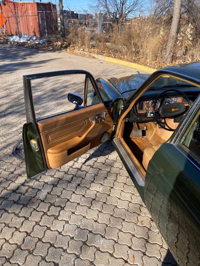 Jaguar-xj-1977-green-11