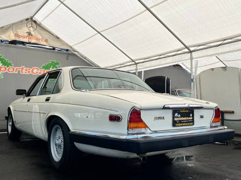 Jaguar-xj-series-1987-10