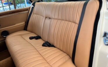 Jaguar-xj-series-1987-18