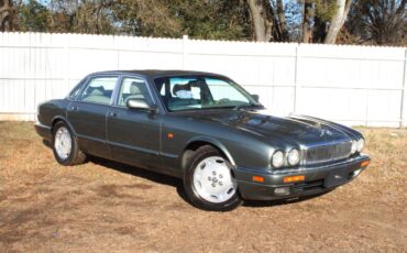 Jaguar-xj6-1996-1