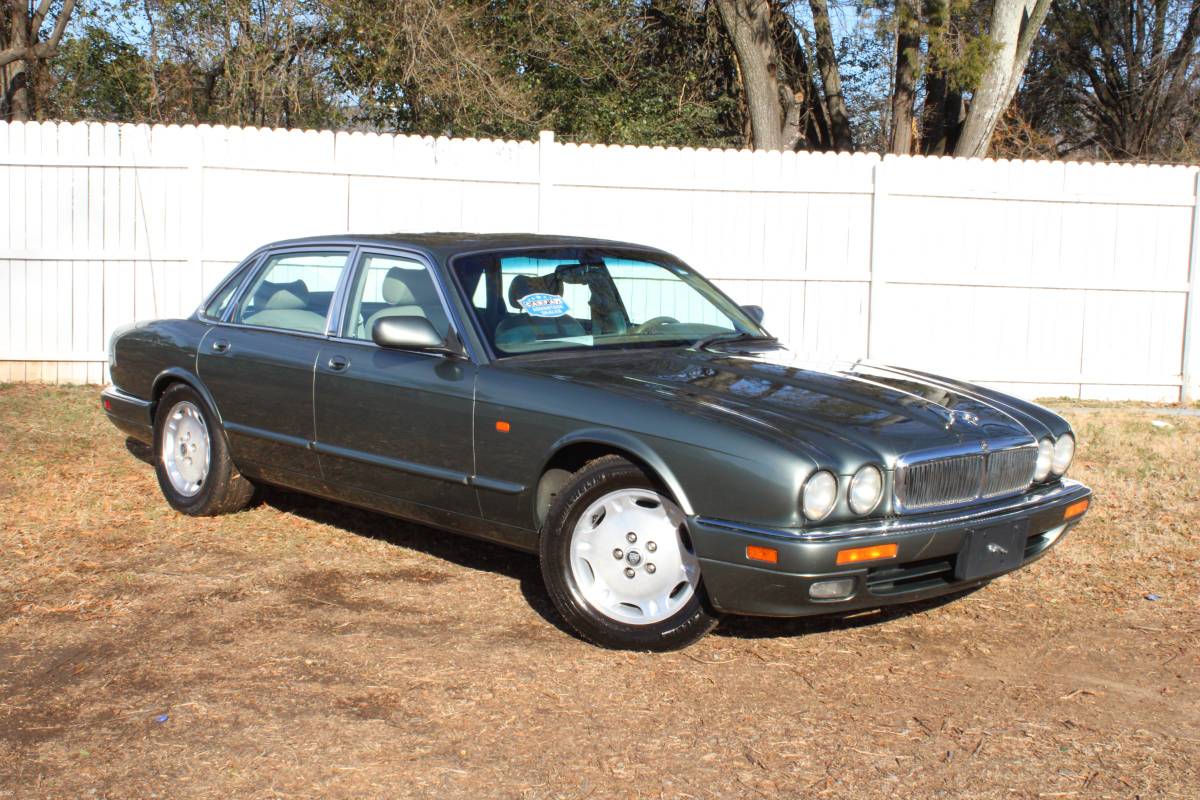 Jaguar-xj6-1996-1