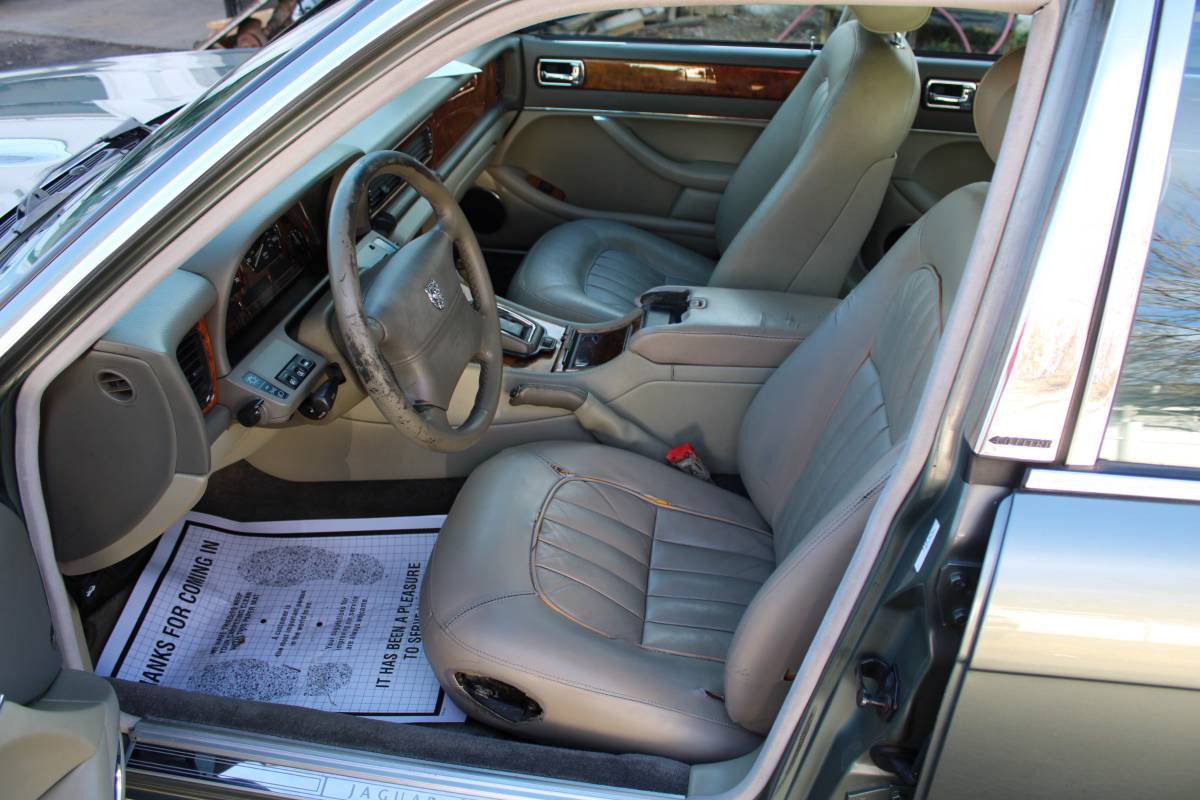 Jaguar-xj6-1996-18