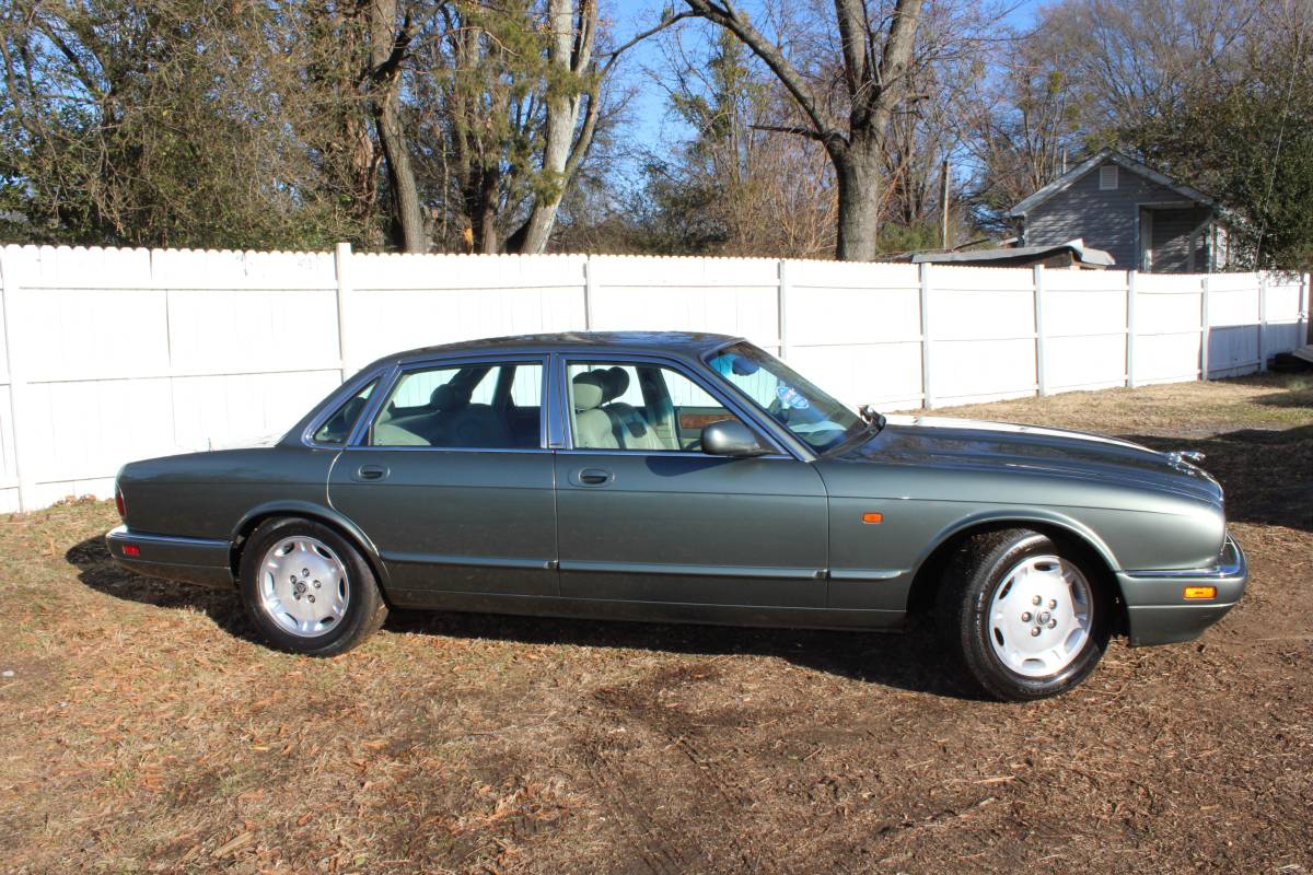 Jaguar-xj6-1996-4