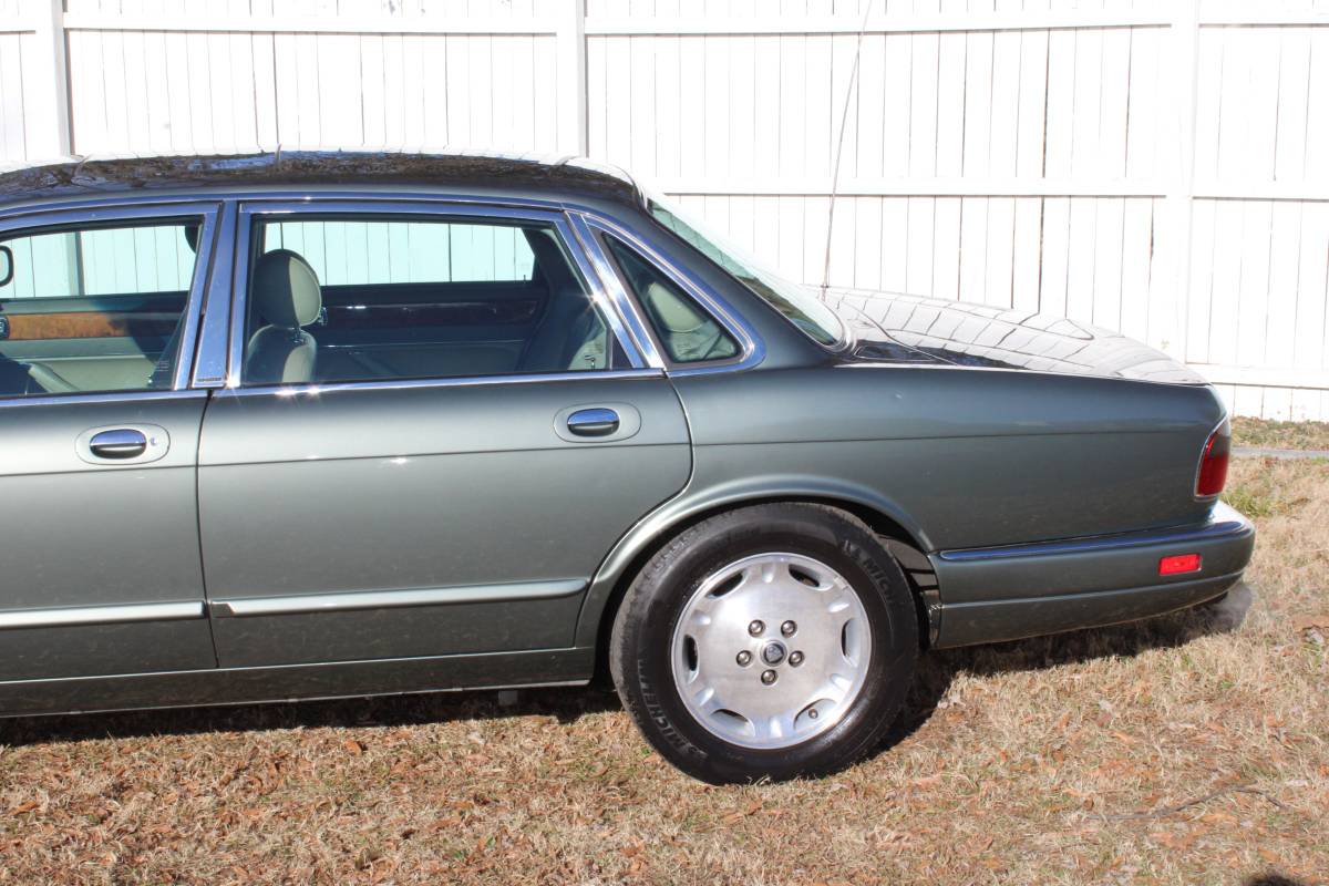 Jaguar-xj6-1996-8