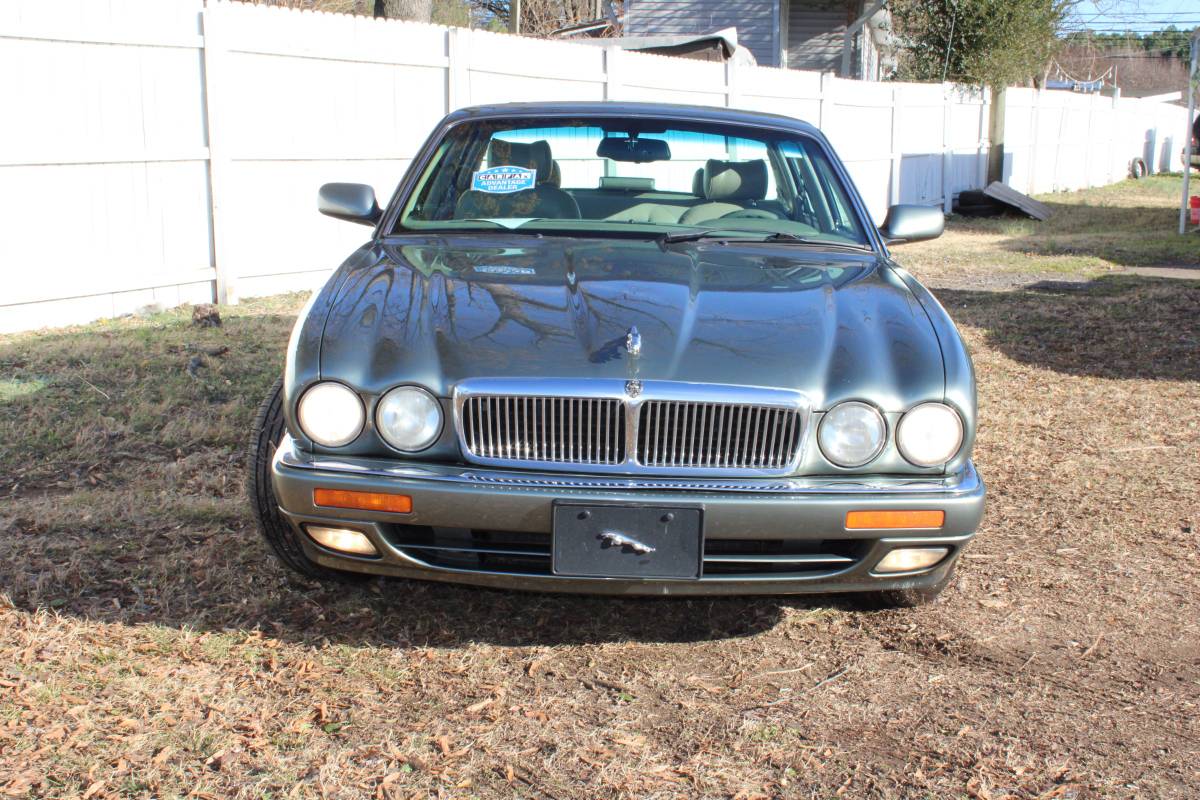 Jaguar-xj6-1996