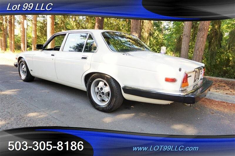 Jaguar-xj6-4.2l-6-cyl-automatic-1979-white-34