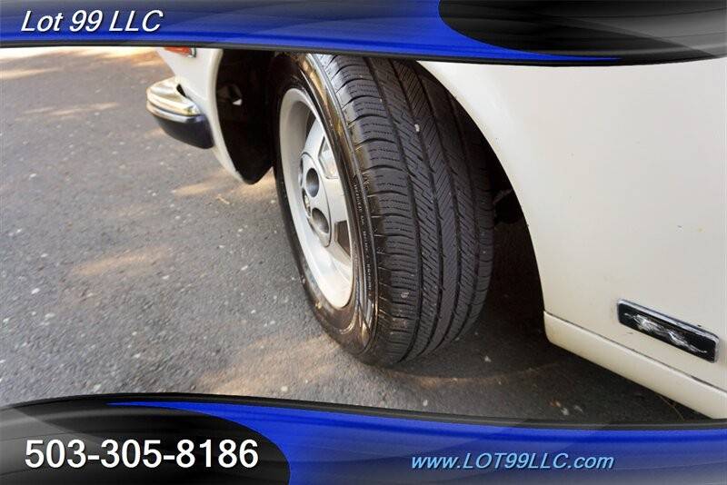 Jaguar-xj6-4.2l-6-cyl-automatic-1979-white-7