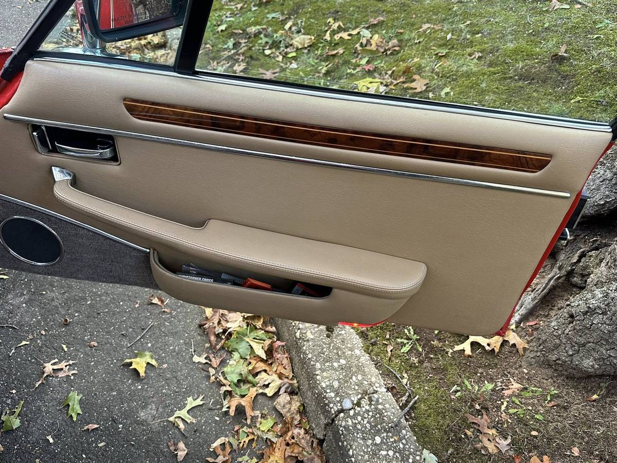 Jaguar-xjs-1990-red-17