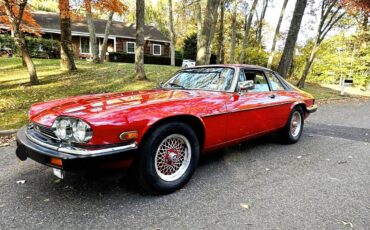 Jaguar-xjs-1990-red