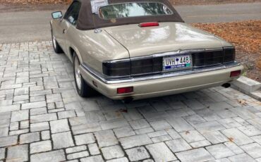 Jaguar-xjs-convertible-1995-brown