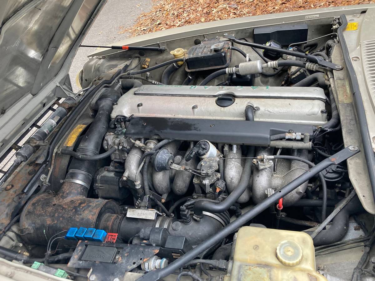 Jaguar-xjs-convertible-1995-brown-5