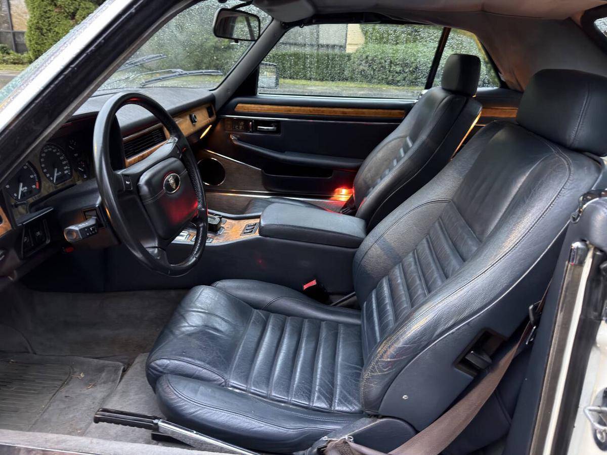 Jaguar-xjs-coupe-1992-white-12