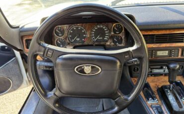 Jaguar-xjs-coupe-1992-white-19