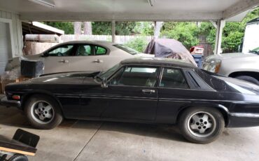 Jaguar-xjs-v12-1987-black-1