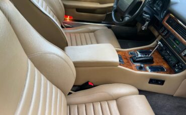 Jaguar-xjs-v12-coupe-1990-grey-12