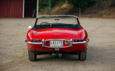 Jaguar-xke-1964-red-4