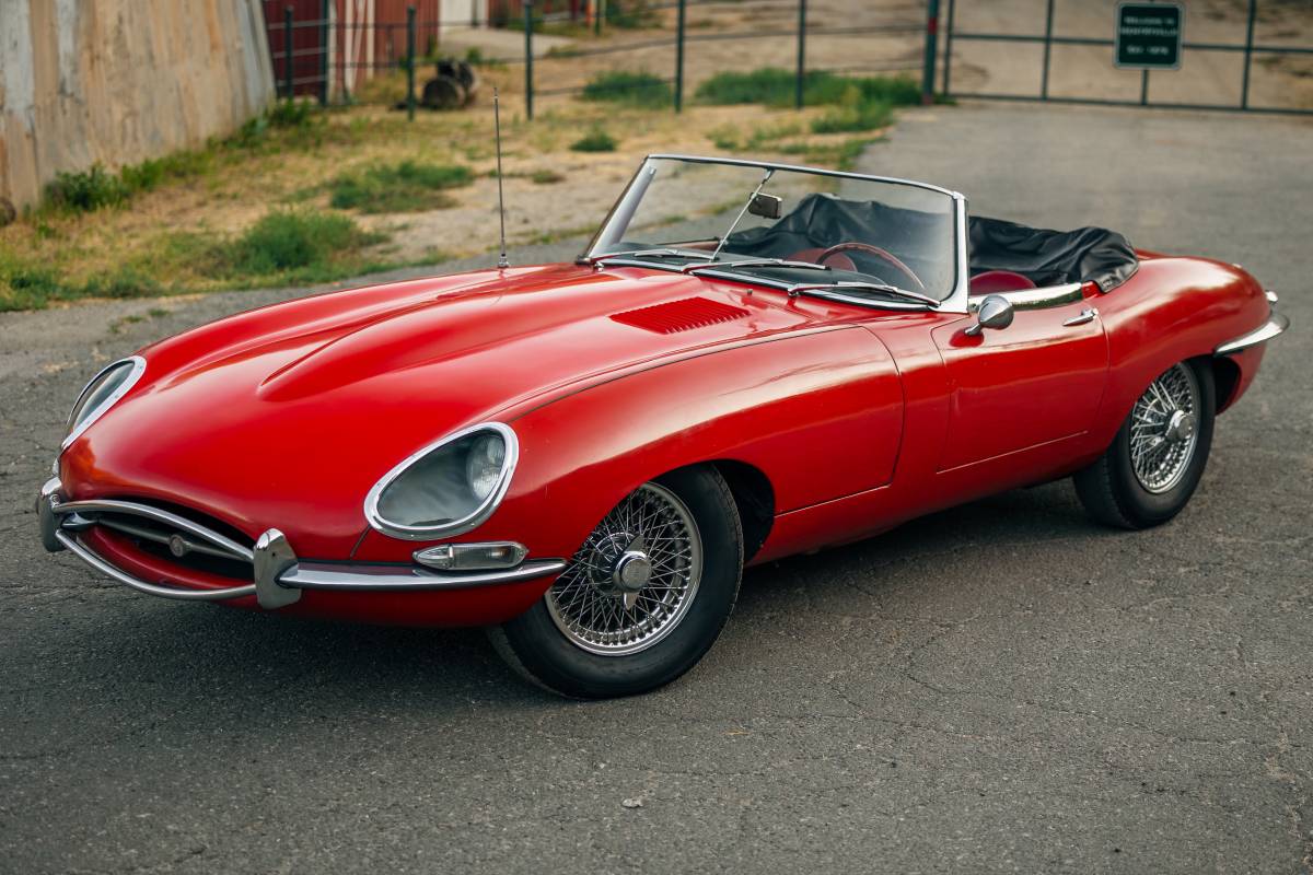 Jaguar-xke-1964-red-8