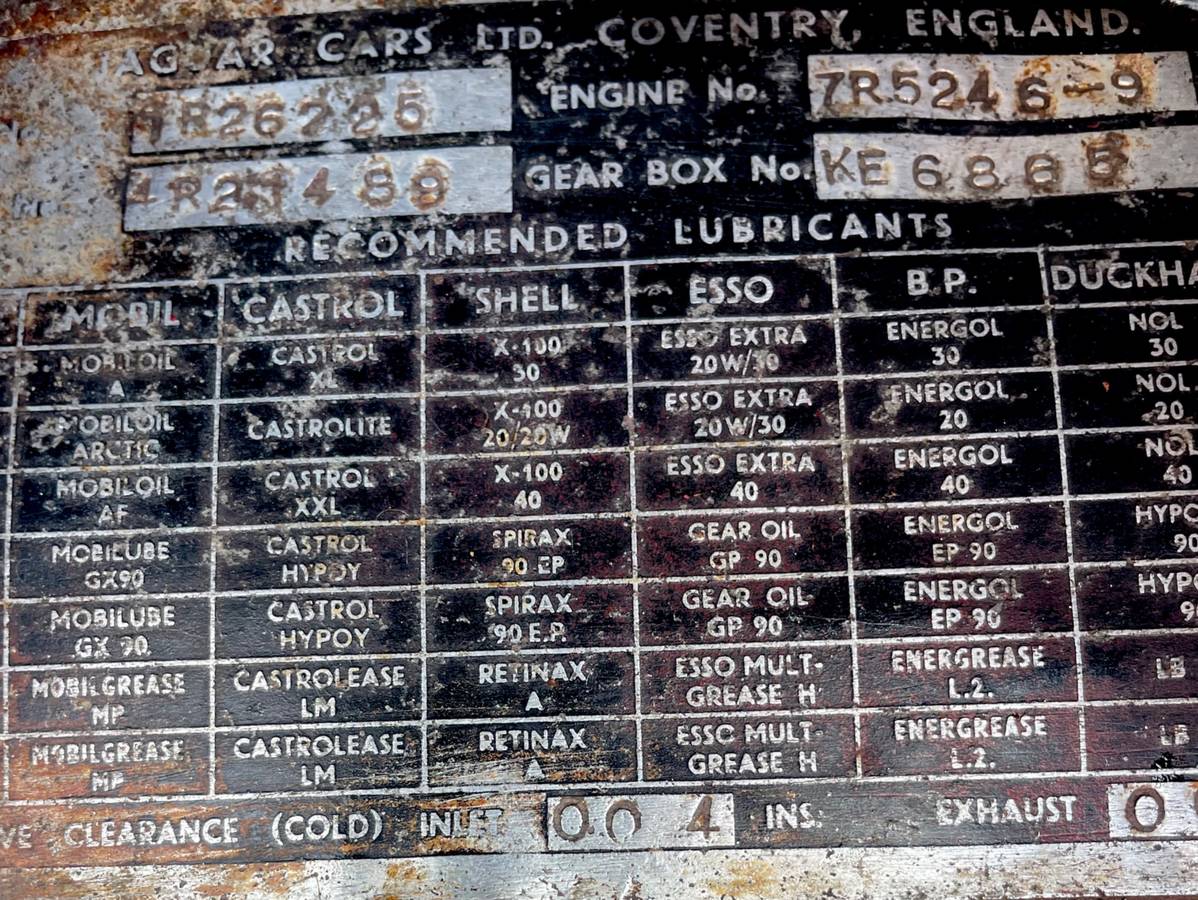 Jaguar-xke-1969-red-20