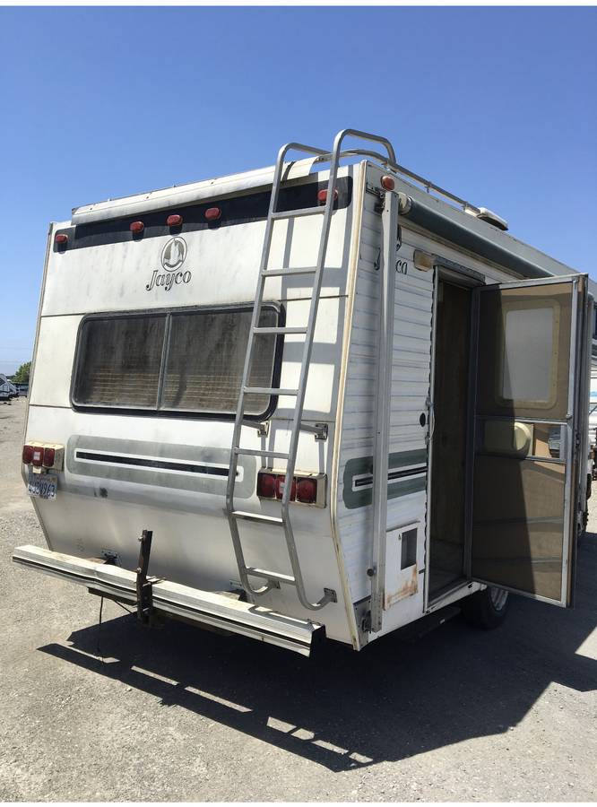 Jayco-2100-1979-white-5