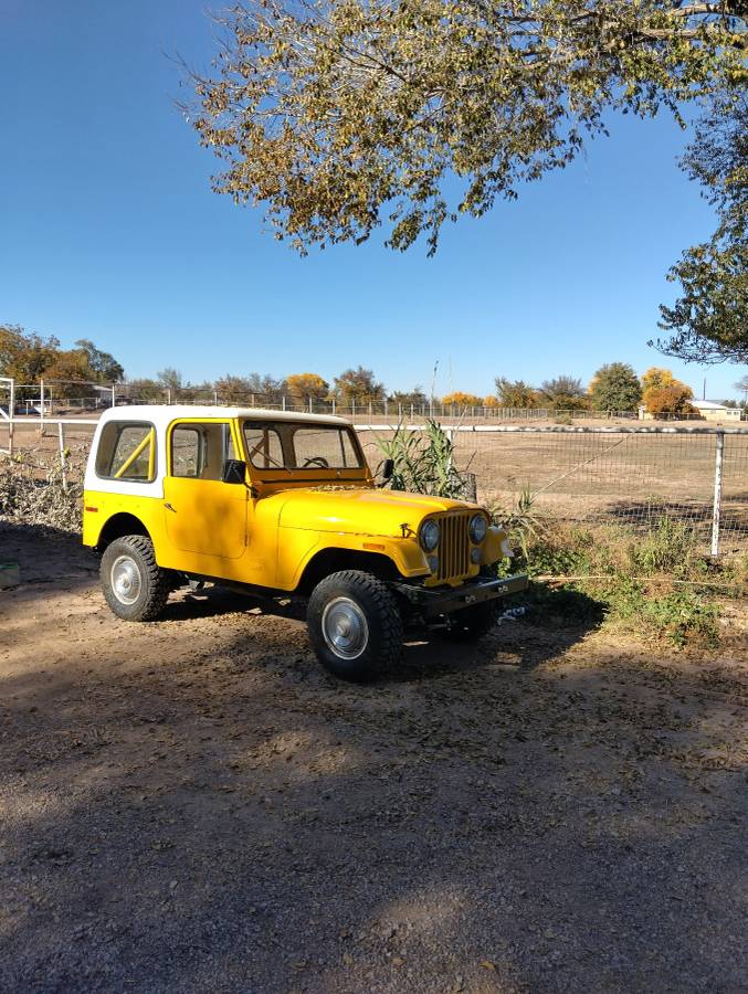 Jeep-1976-yellow-1