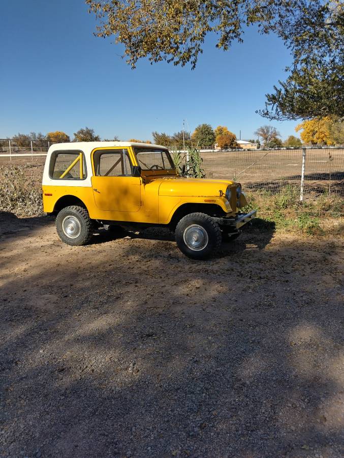 Jeep-1976-yellow-2