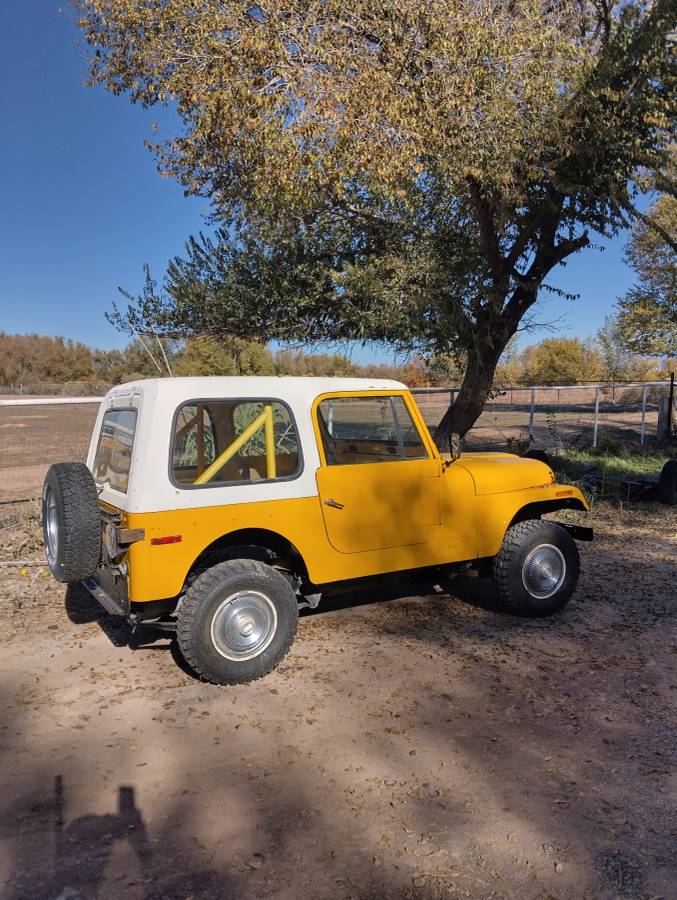 Jeep-1976-yellow