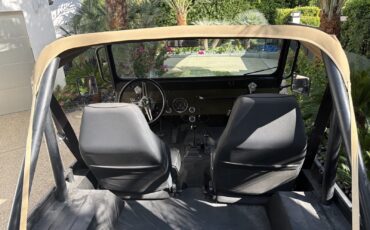 Jeep-CJ-1972-Convertible-10