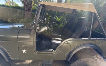 Jeep-CJ-1972-Convertible-2