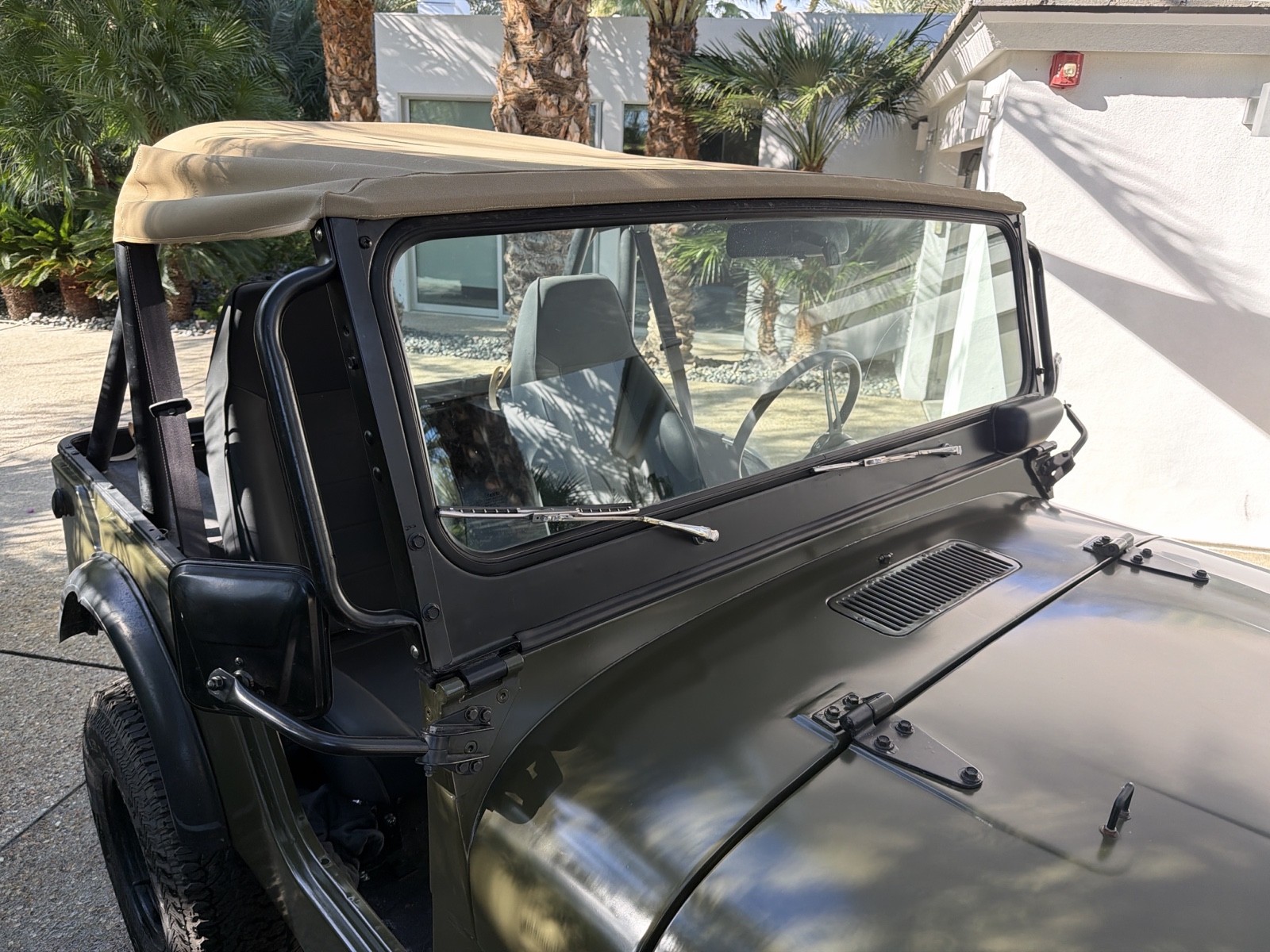 Jeep-CJ-1972-Convertible-6