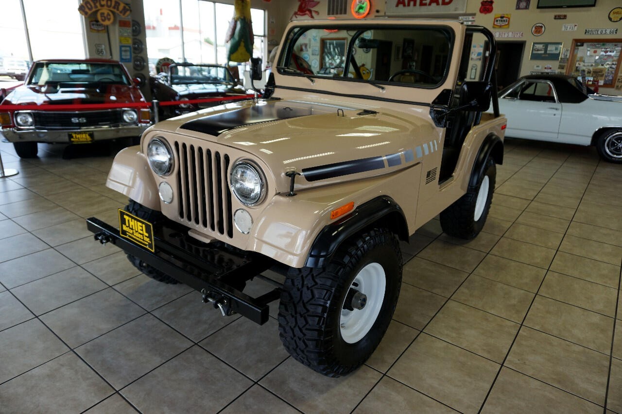 Jeep-CJ-1974-Classic-Car-2