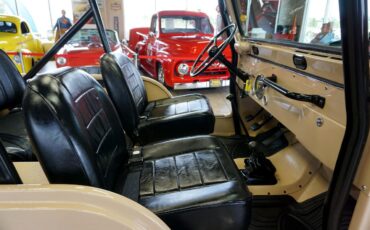 Jeep-CJ-1974-Classic-Car-22