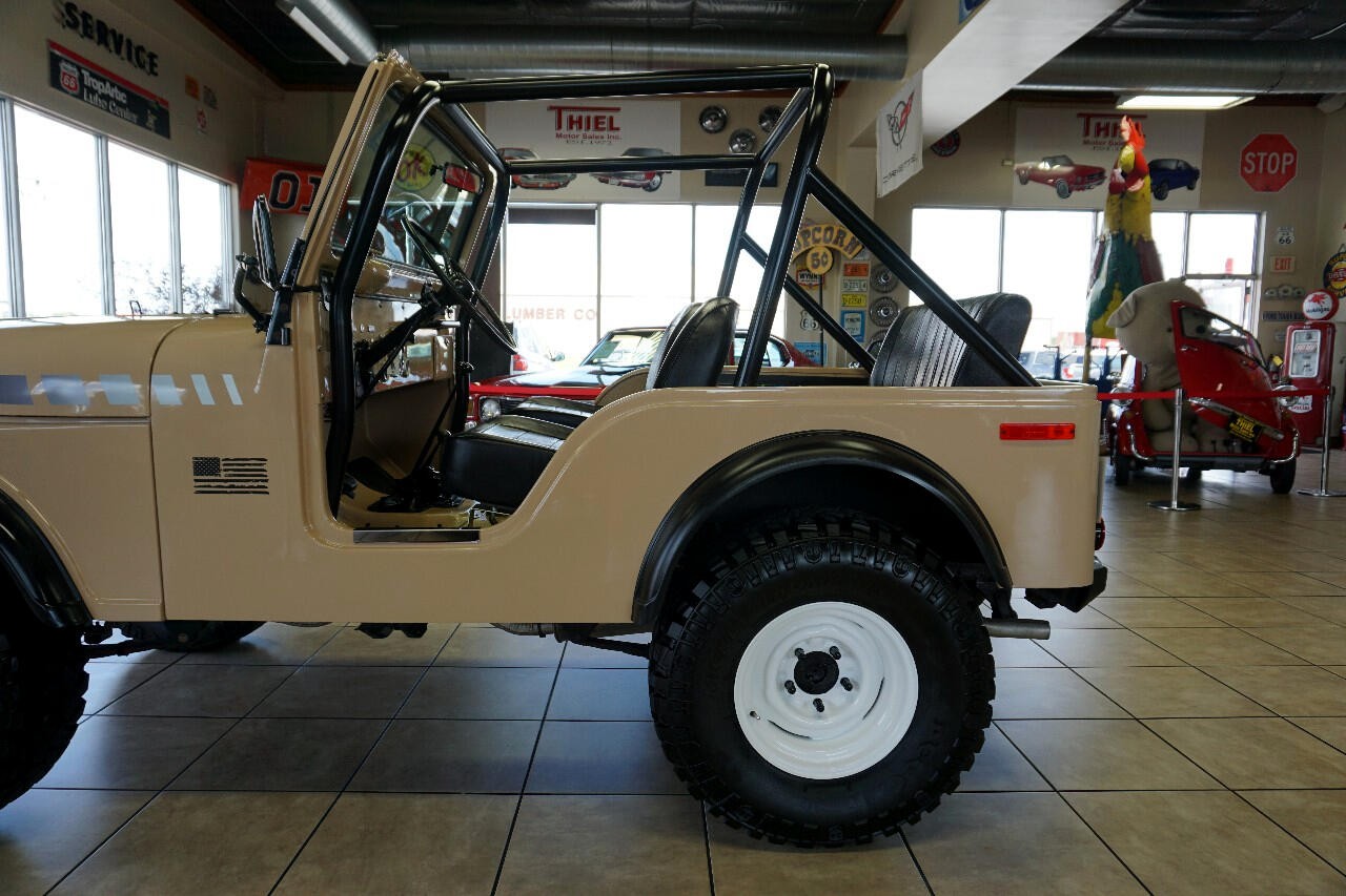 Jeep-CJ-1974-Classic-Car-36