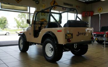Jeep-CJ-1974-Classic-Car-5
