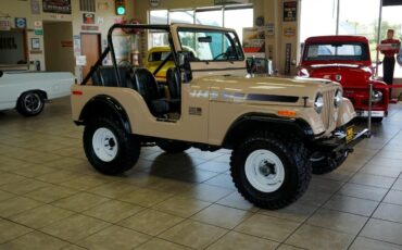 Jeep-CJ-1974-Classic-Car-9