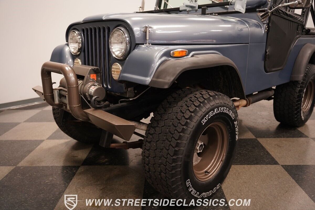 Jeep-CJ-1974-Jeep-23