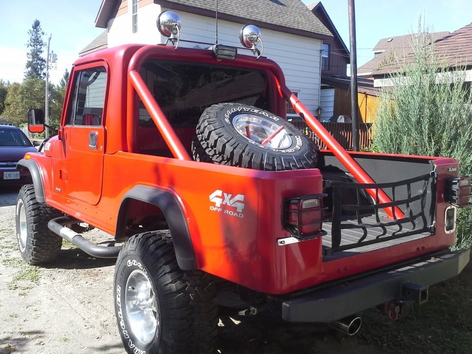 Jeep-CJ-1981-Standard-Cab-Pickup-2