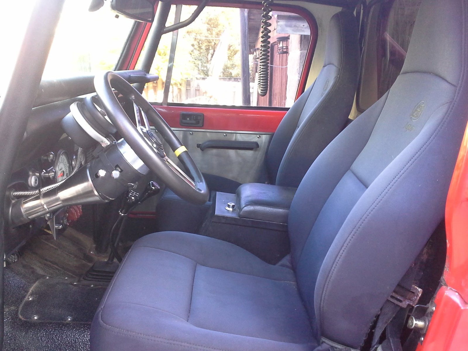 Jeep-CJ-1981-Standard-Cab-Pickup-4