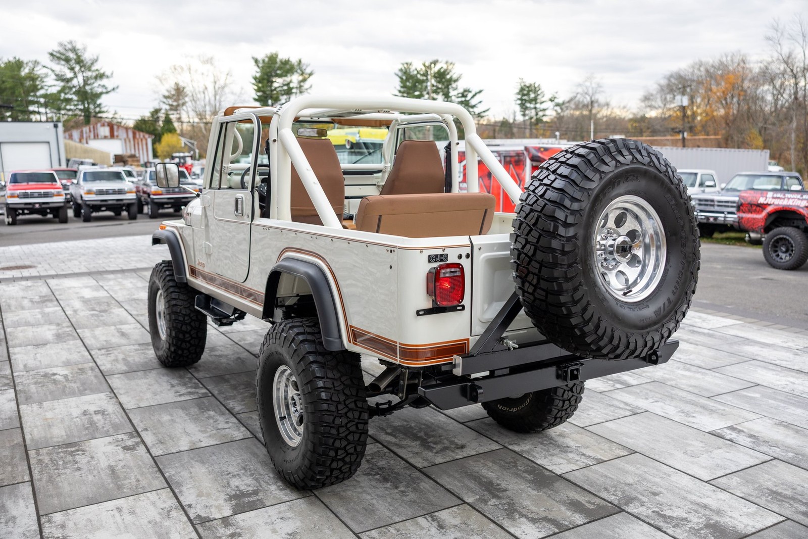 Jeep-CJ-1982-Other-14