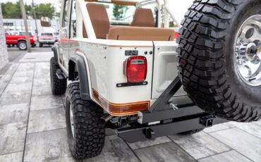 Jeep-CJ-1982-Other-21