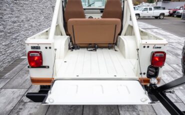 Jeep-CJ-1982-Other-23