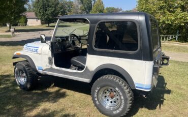 Jeep-CJ-1982-SUV-1