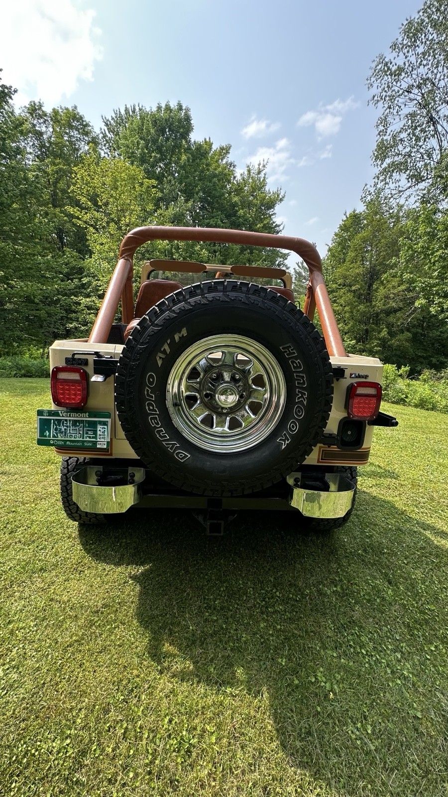 Jeep-CJ-1984-2