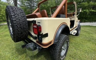 Jeep-CJ-1984-5