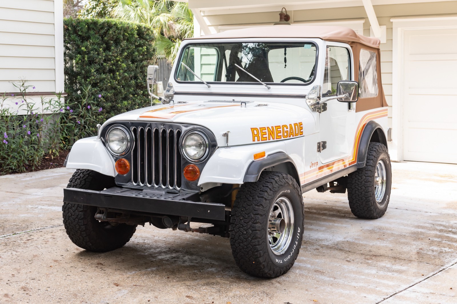 Jeep-CJ-1985-SUV