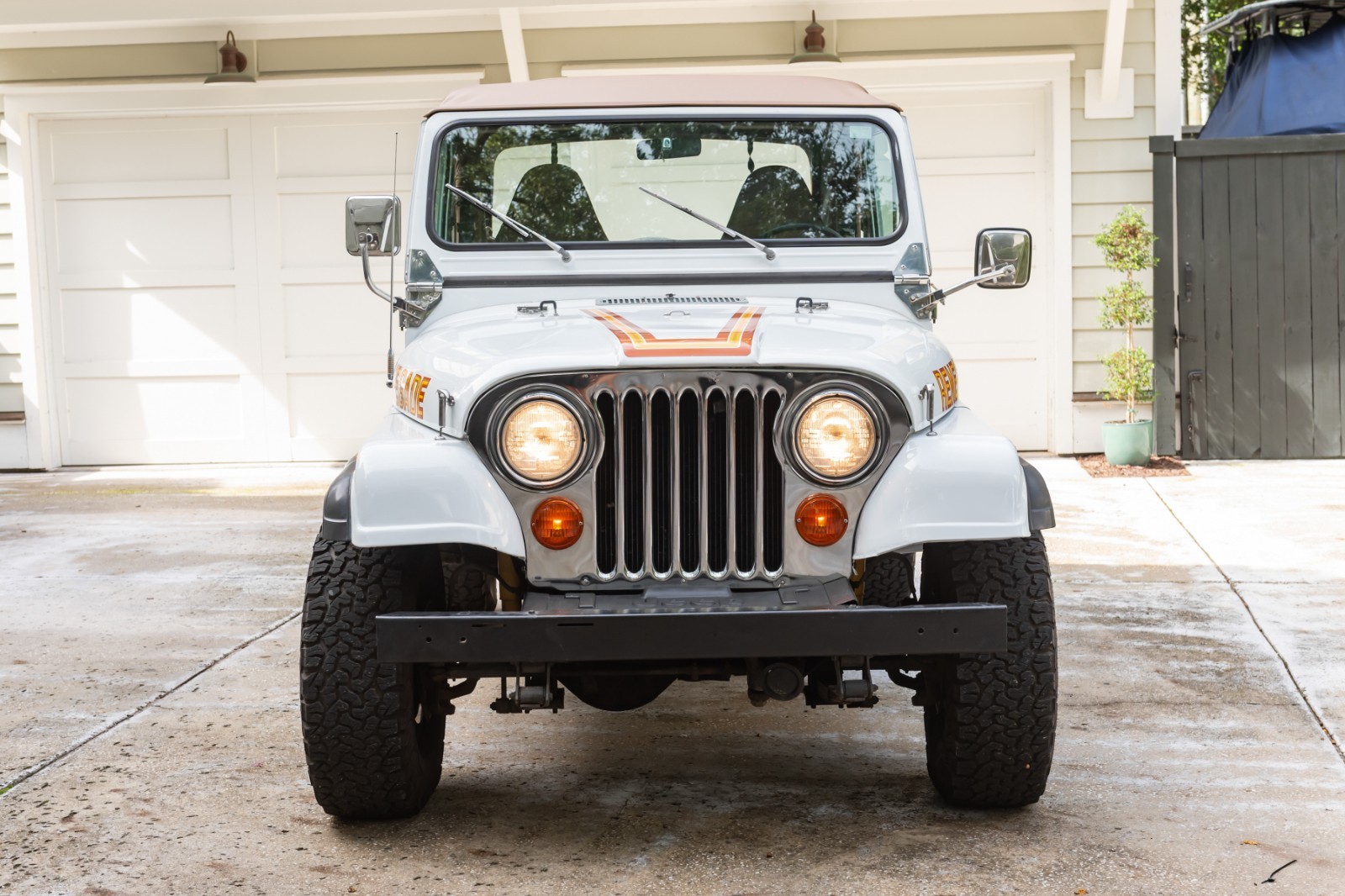 Jeep-CJ-1985-SUV-6
